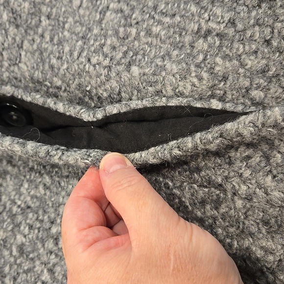 H&M TEXTURED GREY BOUCLE WOOL BLEND LONG COAT. SIZE 6. - Picture 7 of 10